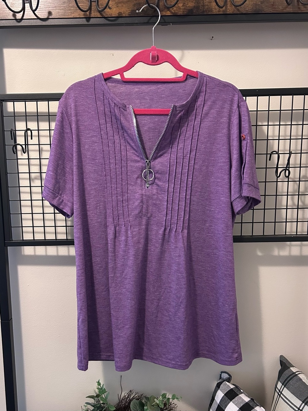 Purple Pleated Zip-Front Women’s Top